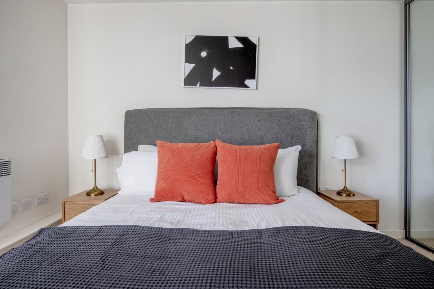 Blueground Limehouse Balcony Nr Library Lon-410 * London
